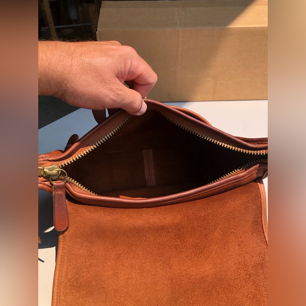 VINTAGE COACH #9951 BRITISH TAN LEATHER PATRICIA’S PURSE WITH HANGTAG - Picture 10 of 16